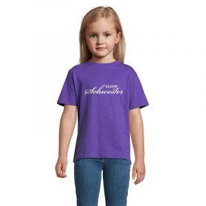 Kleine Schwester